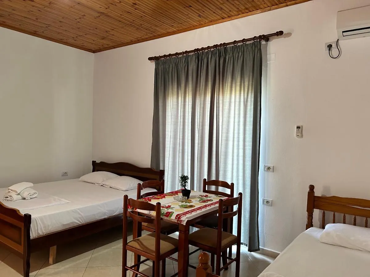 Guest house Guesthouse Dollomaja Ksamil