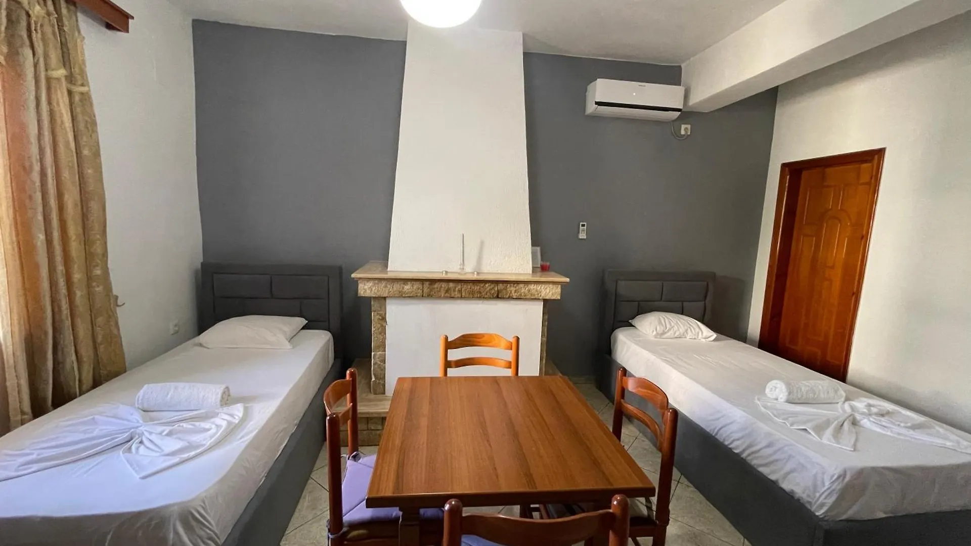 *** Гостевой дом Guesthouse Dollomaja Ксамил Албания
