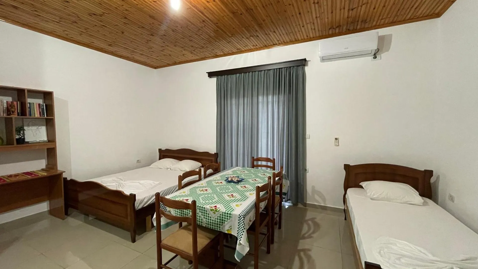 *** Гостевой дом Guesthouse Dollomaja Ксамил Албания